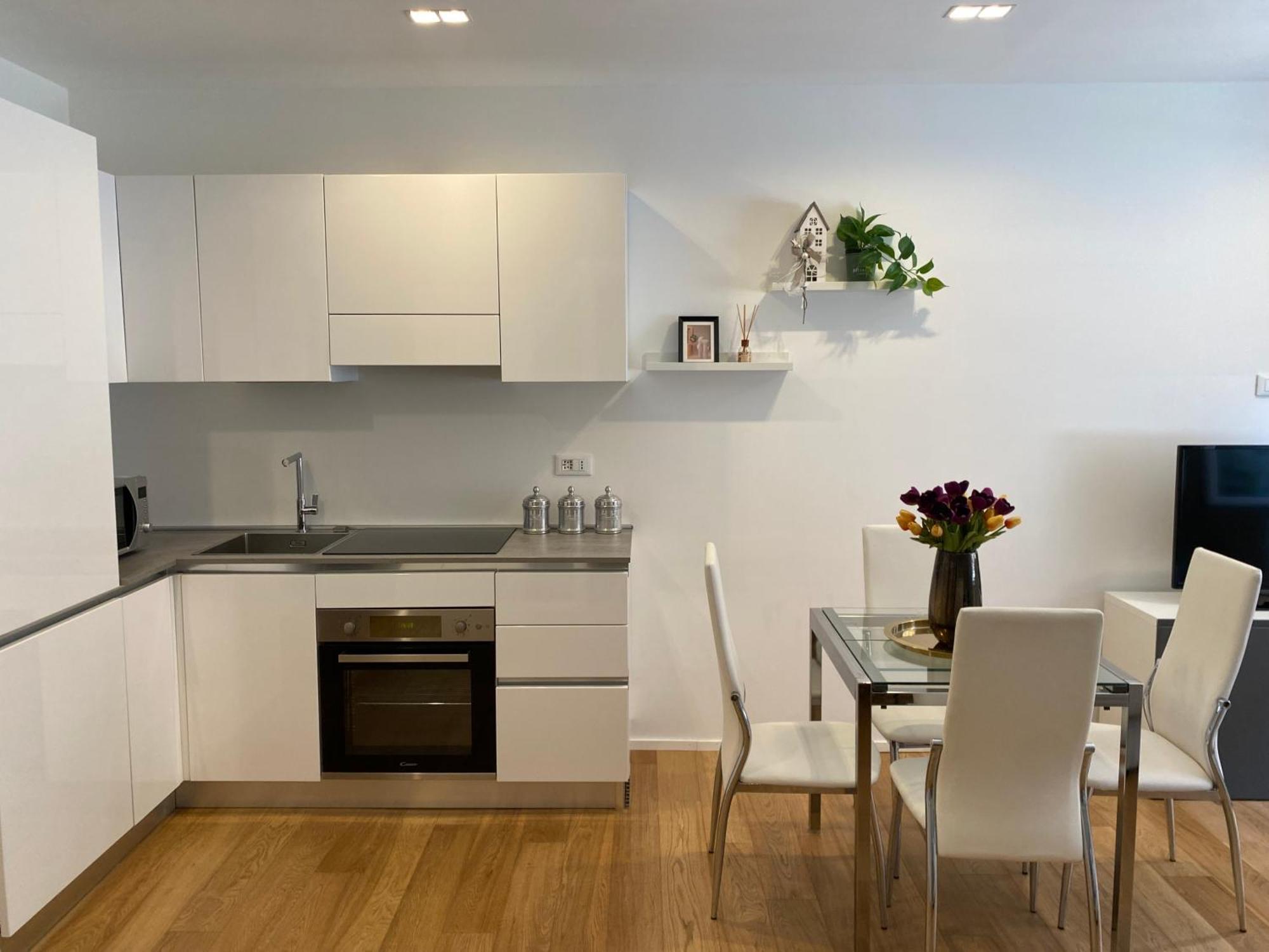 Gramsci 2 - Cozy Apartment Near Sempione Park! Milano Esterno foto